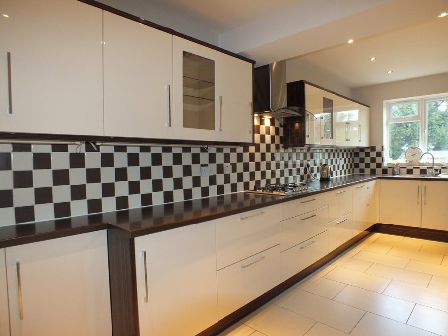 Images for Chiltern Crescent, Reading