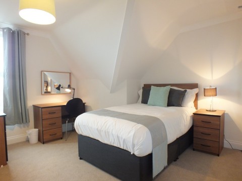 View Full Details for Christchurch Road, Reading