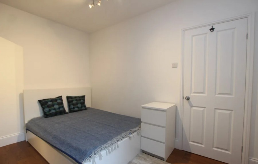 Images for Clifton Street, Reading
