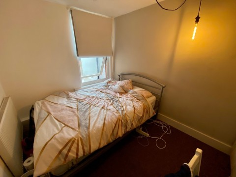 View Full Details for St Edwards Road, Reading