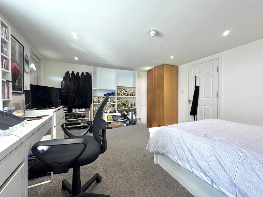 Images for Bedford Road, Reading